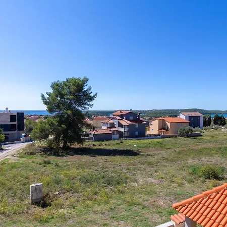 Apartment Tina - A2 First Floor - Mpolo Medulin