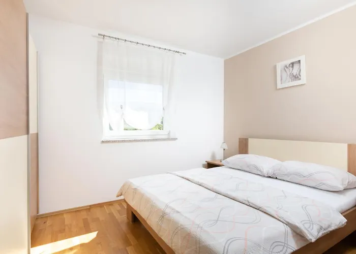 Tina - A2 First Floor - Mpolo Apartmán